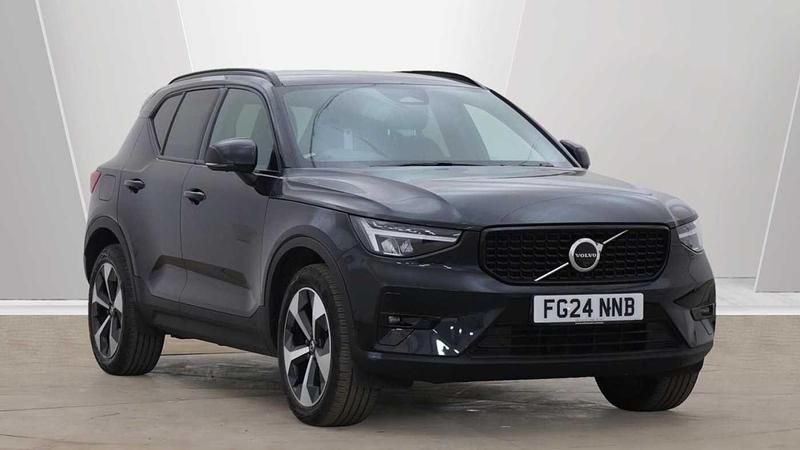 Black Used 2024 Volvo XC40 Plus SUV | £32,980 (Fair price) - Image 1/3