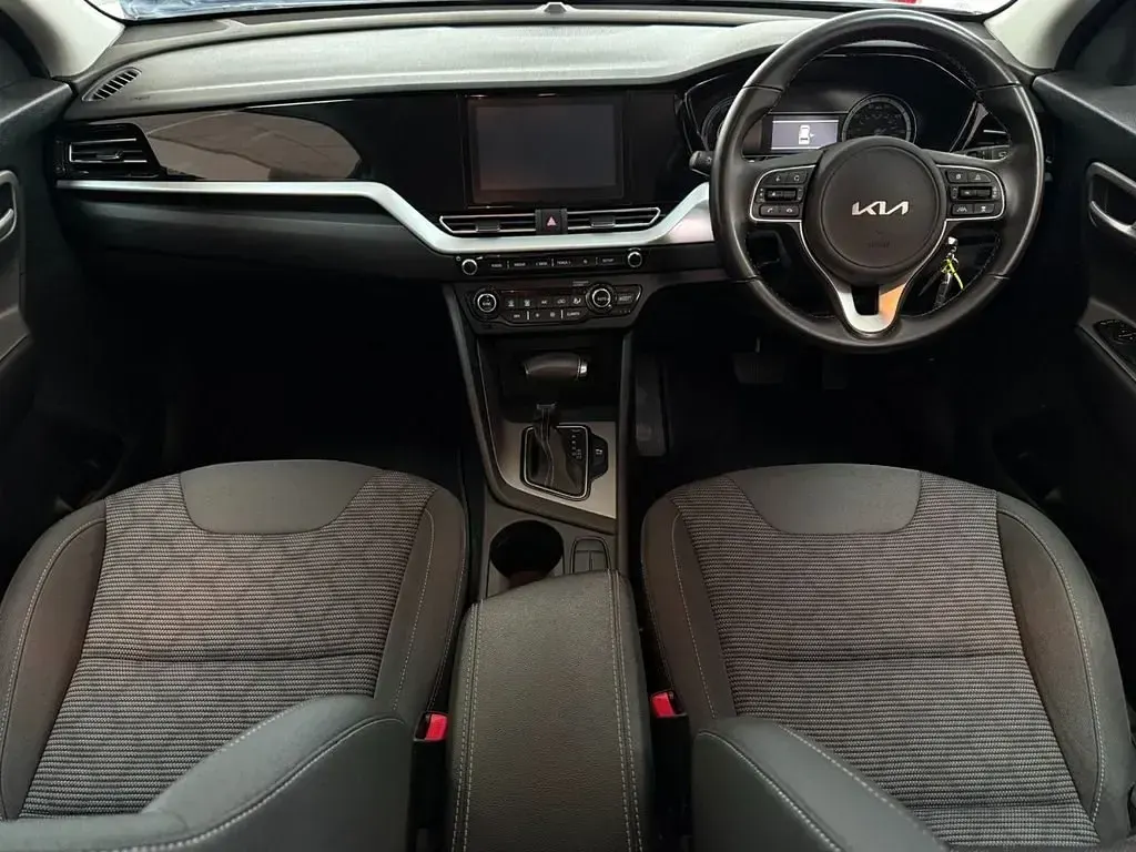 Gebraucht Kia Niro 139 PS (102 kW) 2021 Blau SUV