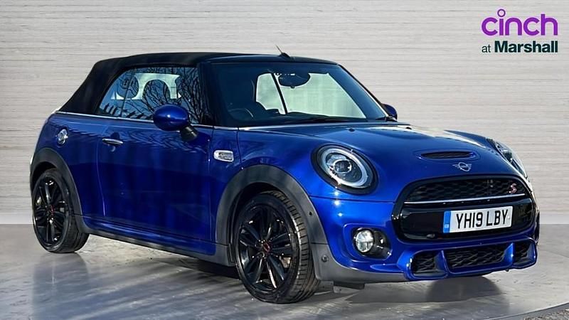Used Mini Cooper S Comfort 192 HP (141 kW) 2019 Blue Hatchback