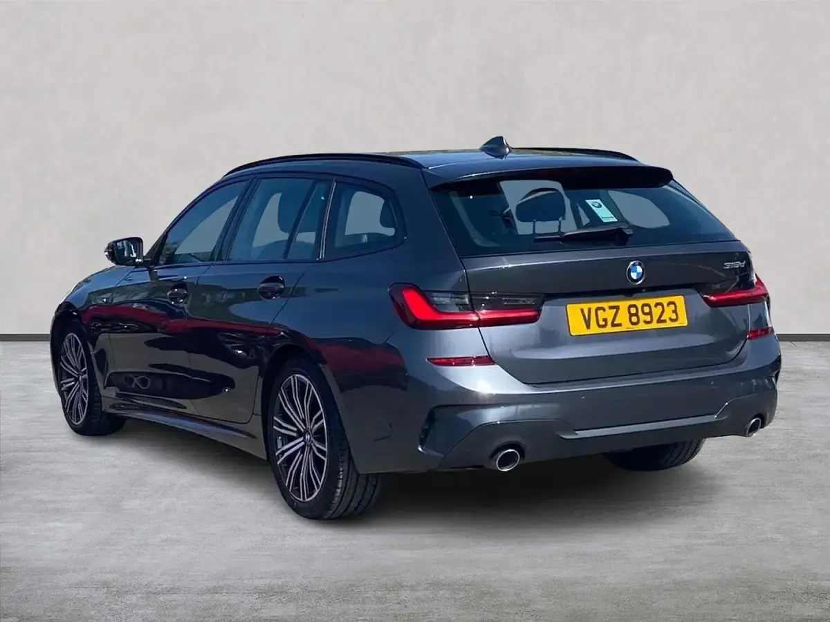 Second-hand BMW 318 M Sport 150 CP (110 kW) 2022 Gri Break