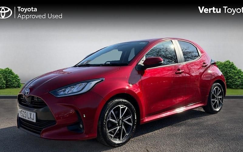 Used Toyota Yaris Hybrid Design 116 HP (85 kW) 2026 Hatchback