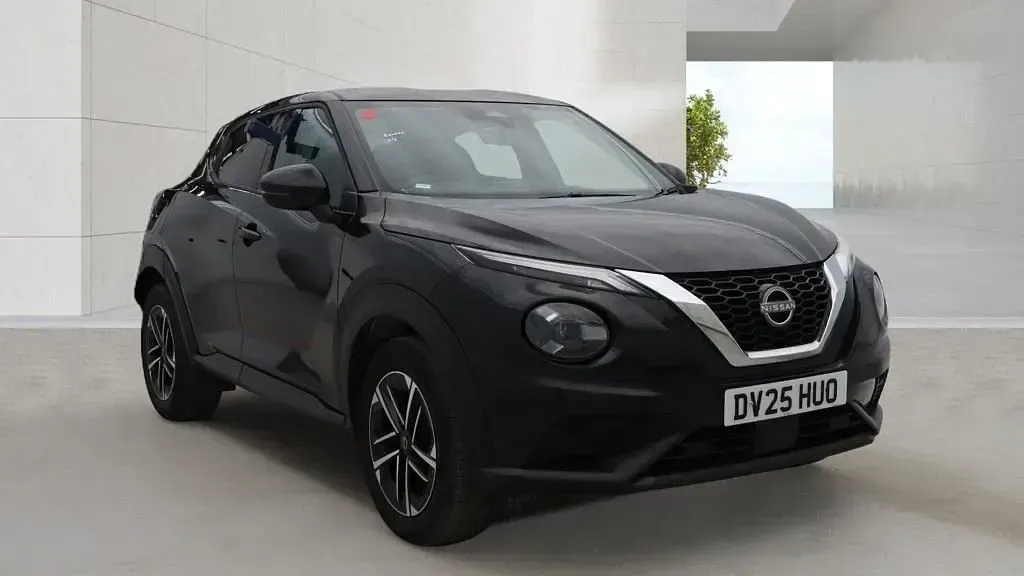 Used Nissan Juke N-Connecta 114 HP (83 kW) 2025 SUV