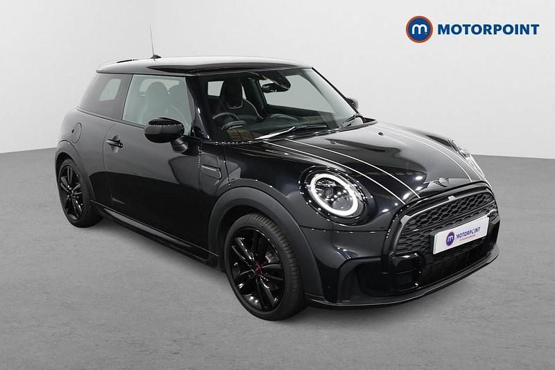 Used Mini Cooper Hatch 136 HP (100 kW) 2022 Black Hatchback