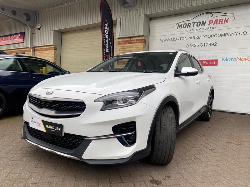 Used Kia XCeed 2021 White SUV