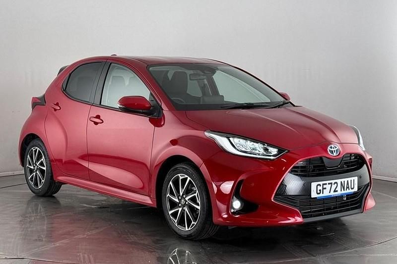 Used 2022 Toyota Yaris Hybrid Design | £17,900 (Fair price) - Image 1/1
