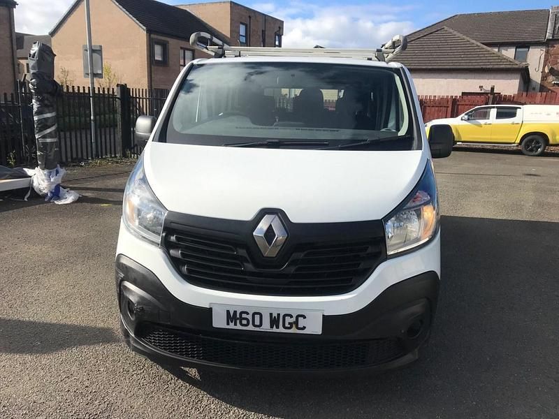 Used Renault Trafic Business 2016 White MPV