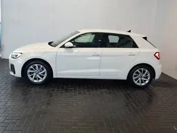 Used Audi A1 Sport 95 HP (69 kW) 2022 White SUV