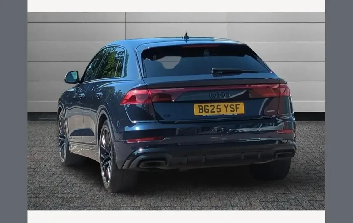 Used Audi Q8 Black Edition 286 HP (210 kW) 2025 Navarra blue SUV