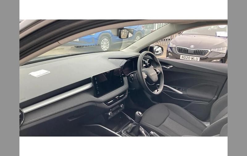 Used Skoda Fabia SE L 116 HP (85 kW) 2025 Black magic pearl effect Hatchback