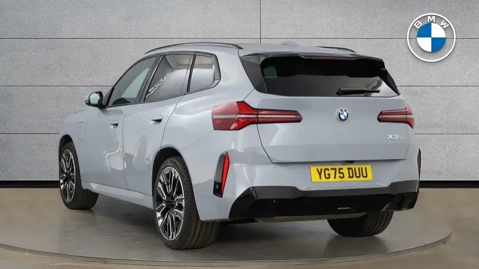 Usado BMW X3 M Sport 295 HP (216 kW) 2025 Cinzento SUV