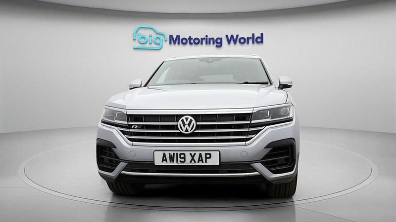 Used VW Touareg R-line 286 HP (210 kW) 2019 Silver SUV