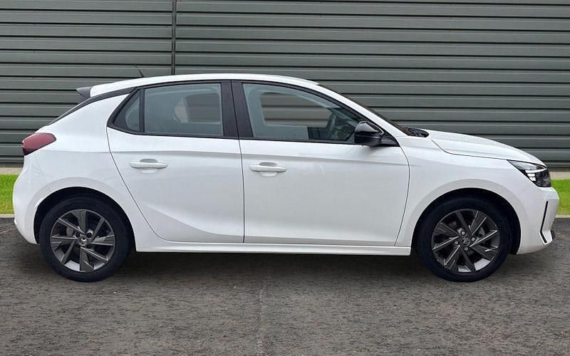 Used Vauxhall Corsa Design Edition 75 HP (55 kW) 2024 Hatchback