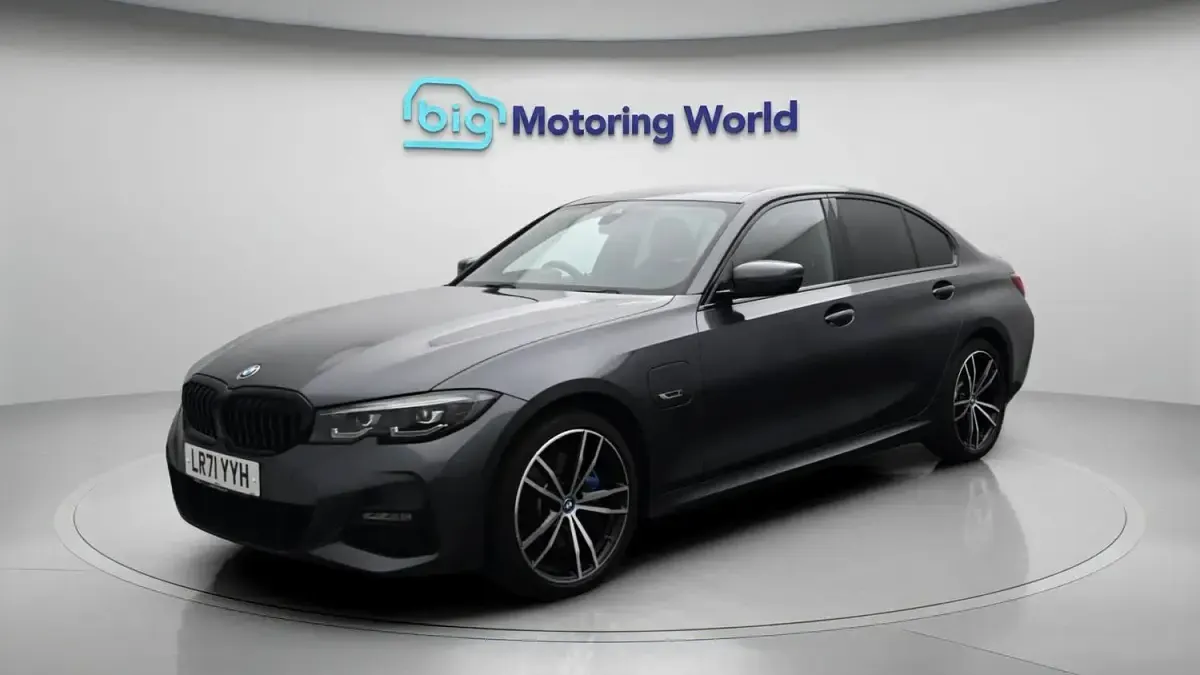 Used BMW 330e M Sport 292 HP (214 kW) 2021 Grey Sedan