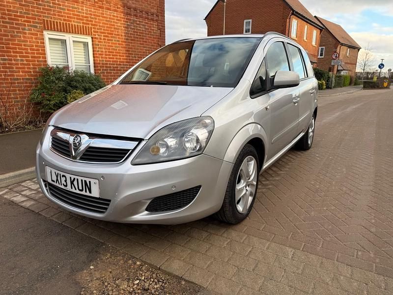Used Vauxhall Zafira 2013 Silver MPV
