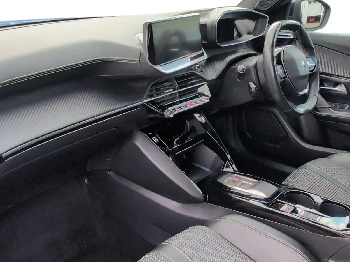Used Peugeot 2008 GTi 100 kW (136 HP) 2023 Blue SUV