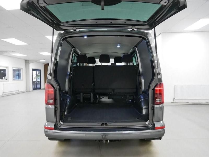 Used VW Transporter Highline 204 HP (150 kW) 2021 Grey Van