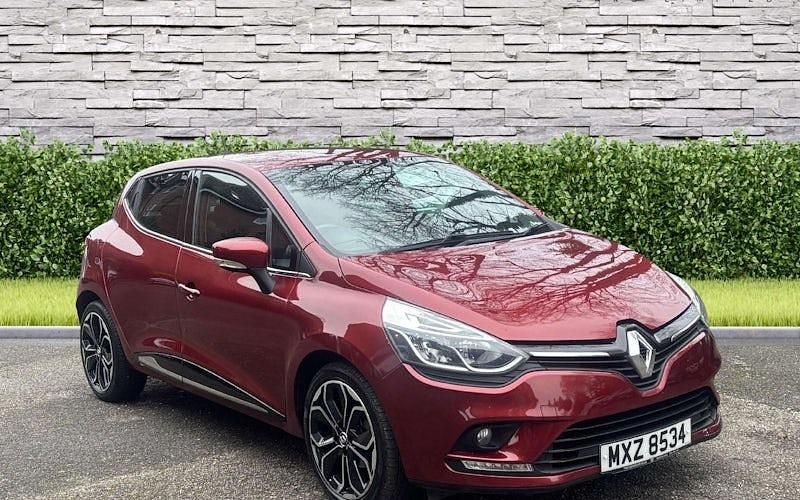 Used Renault Clio IV Iconic 90 HP (66 kW) 2019 Red Hatchback