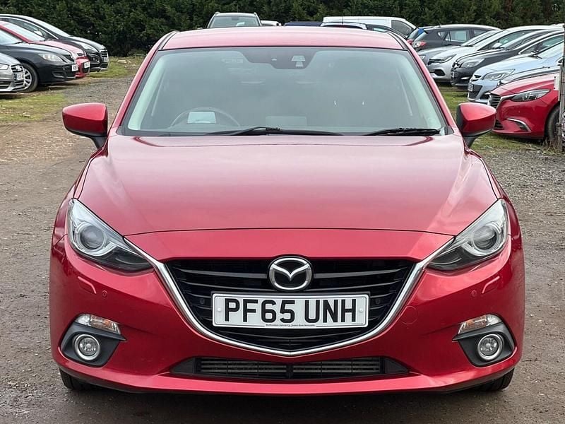 Used Mazda 3 Inclusive 150 HP (110 kW) 2016 Red Hatchback