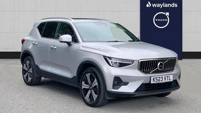 Silver Used 2023 Volvo XC40 Ultimate SUV | £30,271 (Good price) - Image 1/4