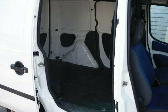 Used Fiat Doblò 2002 MPV