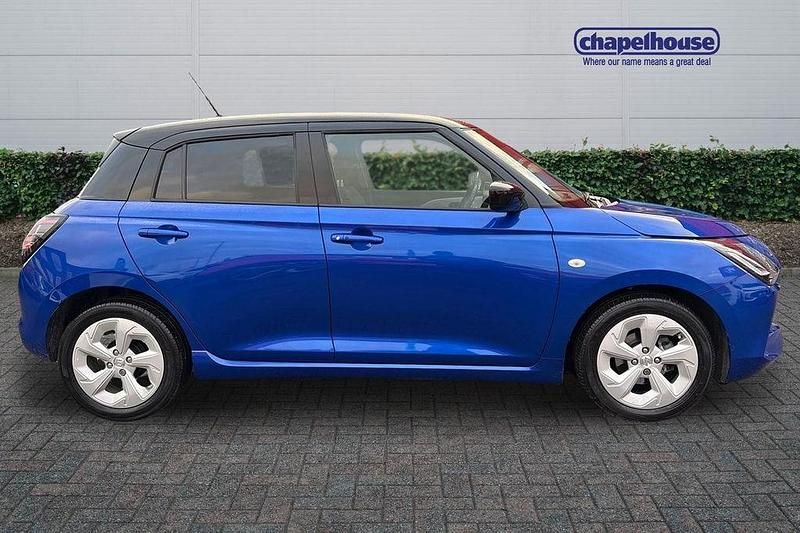Used Suzuki Swift 82 HP (60 kW) 2024 Blue Hatchback