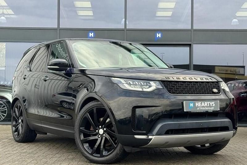 Black Used 2018 Land Rover Discovery 5 HSE Luxury SUV | £26,990 (A bit pricey) - Image 1/1
