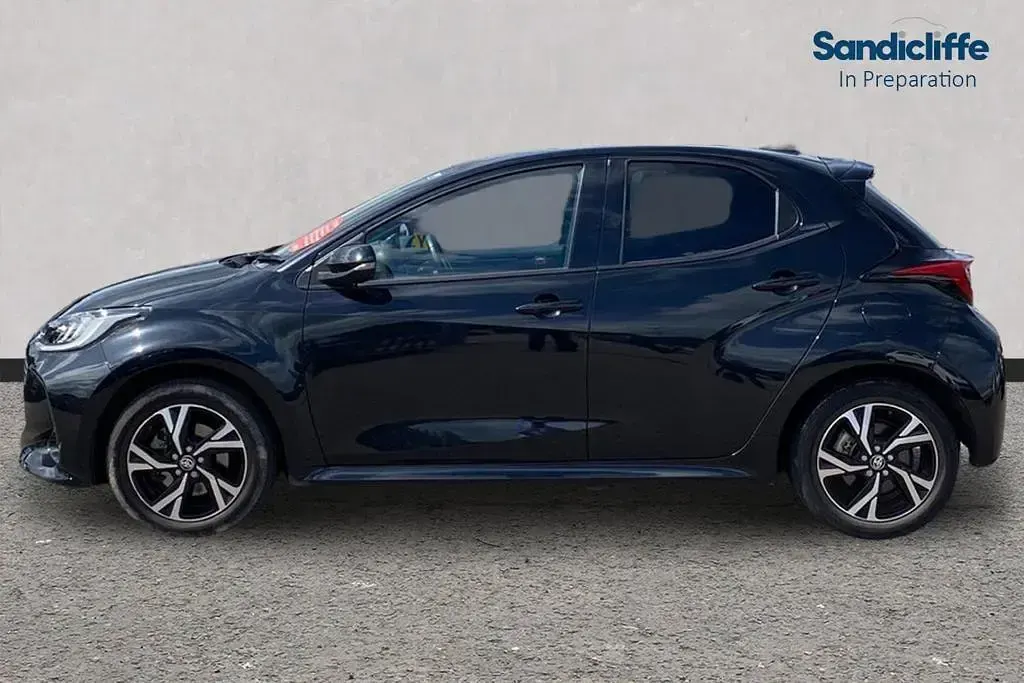Used Toyota Yaris Design 116 HP (85 kW) 2024 Hatchback