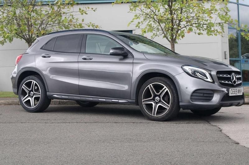 Grey Used 2019 Mercedes GLA180 AMG line SUV | £14,888 (Fair price) - Image 1/4