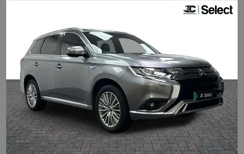 Grey Used 2019 Mitsubishi Outlander P-HEV SUV | £15,500 (Fair price) - Image 1/4