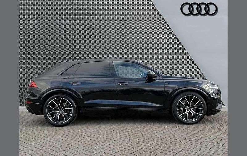 Used Audi Q8 Black Edition 281 HP (206 kW) 2022 Black SUV