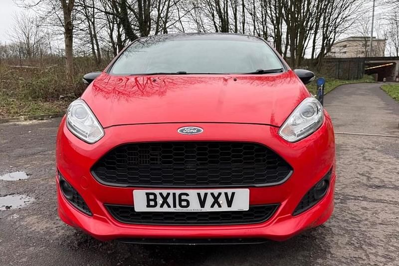Used Ford Fiesta Zetec 140 HP (102 kW) 2016 Hatchback