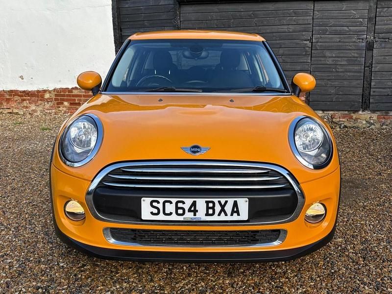 Used Mini ONE Hatch 102 HP (75 kW) 2014 Orange Hatchback