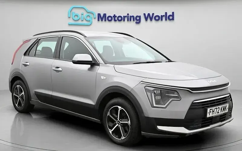 Gebraucht Kia Niro 141 PS (103 kW) 2023 SUV