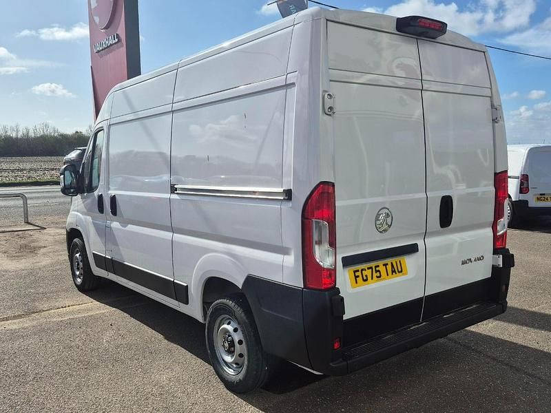 New Vauxhall Movano S 138 HP (101 kW) 2025 White