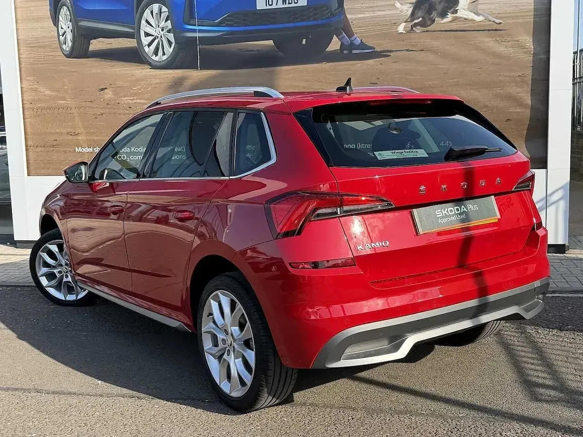 Used Skoda Kamiq SE L 110 HP (80 kW) 2020 Velvet red metallic SUV
