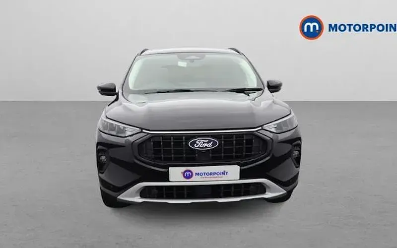 Usado Ford Kuga Active 183 CV (134 kW) 2025 Negro SUV
