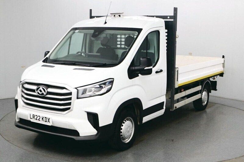 White Used 2022 Maxus V90 Van | £14,990 (Fair price) - Image 1/4