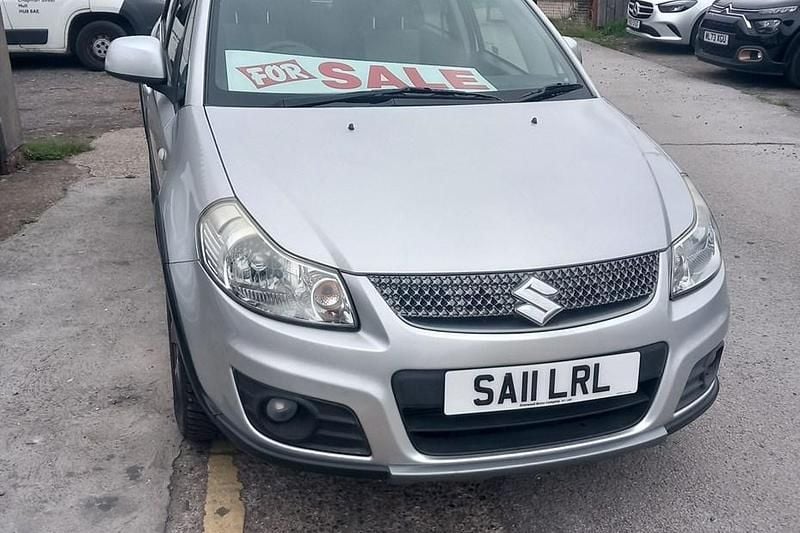 Silver Used 2011 Suzuki SX4 SZ-L Hatchback | £4,695 (Fair price) - Image 1/1