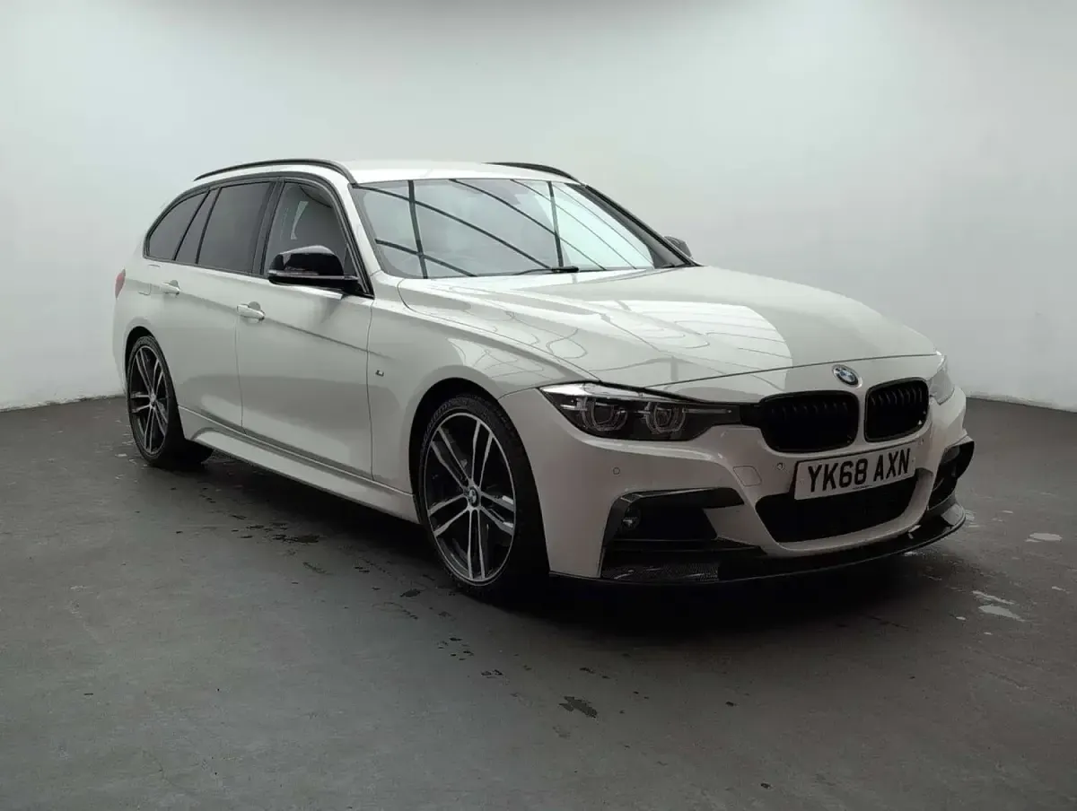 Used BMW 320 M Sport 2018 White Estate
