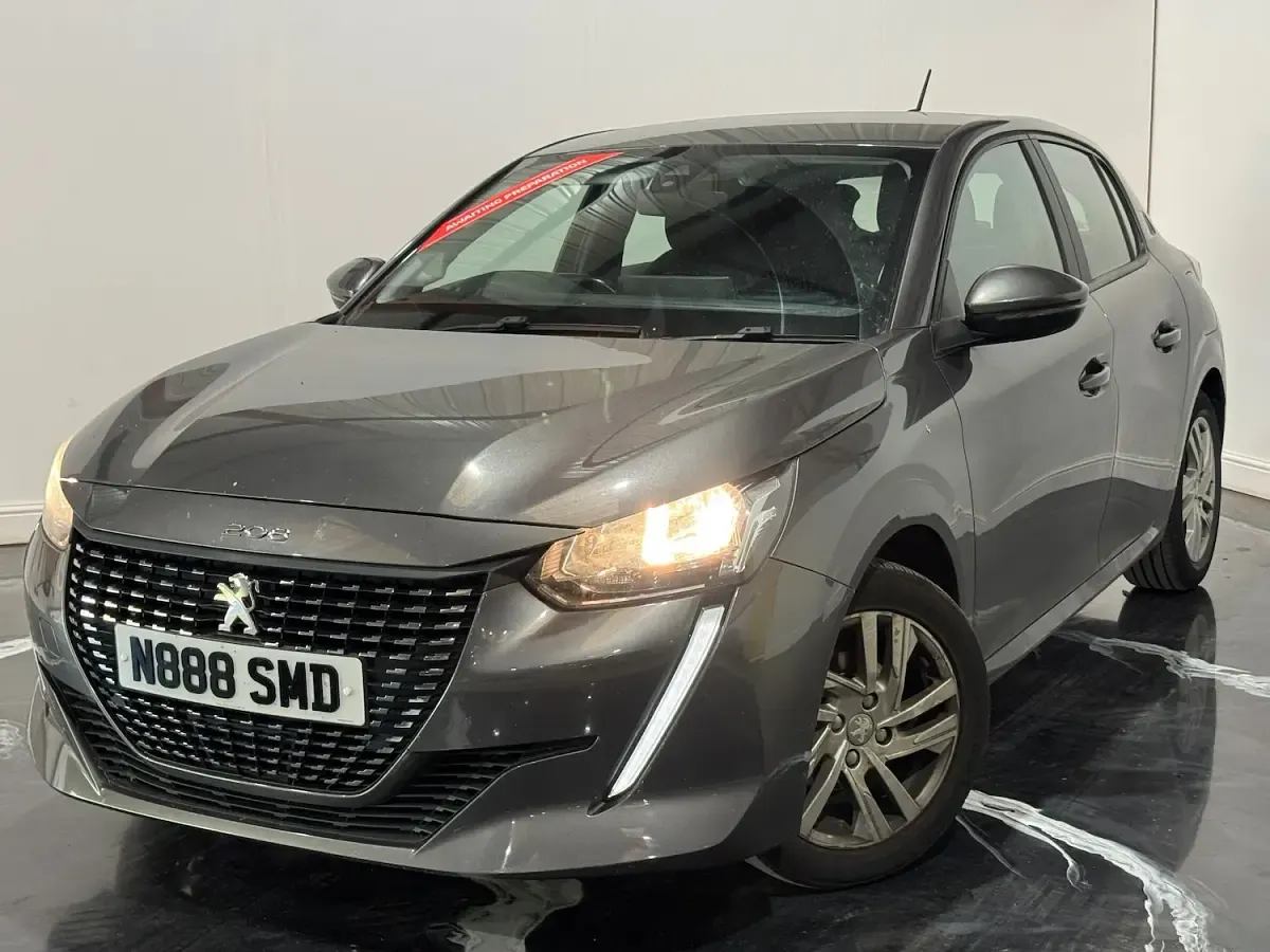 Used Peugeot 208 Active 75 HP (55 kW) 2020 Grey Hatchback