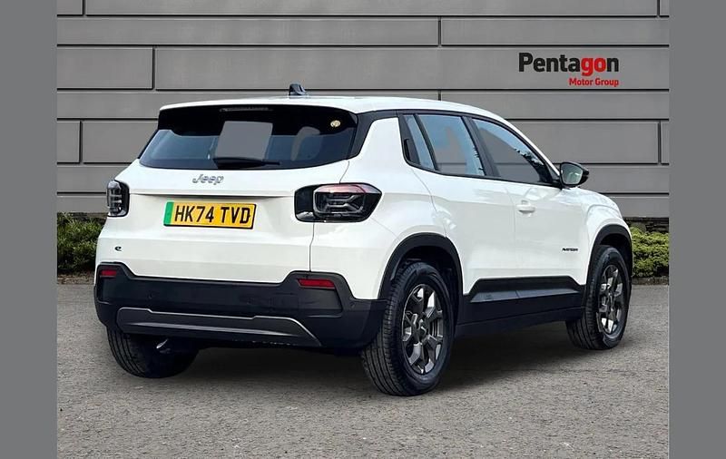 Used Jeep Avenger EV Longitude 114 kW (156 HP) 2024 White SUV