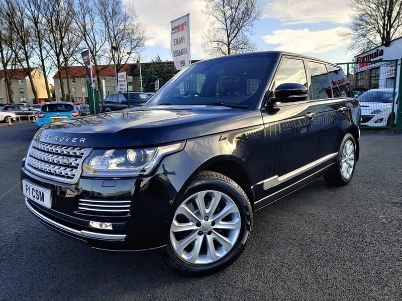 Black Used 2014 Land Rover Range Rover Vogue SE SUV | £18,995 (Good price) - Image 1/4
