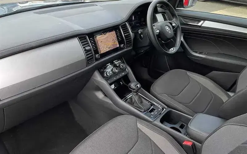 Used Skoda Kodiaq SE Drive 150 HP (110 kW) 2023 Blue SUV