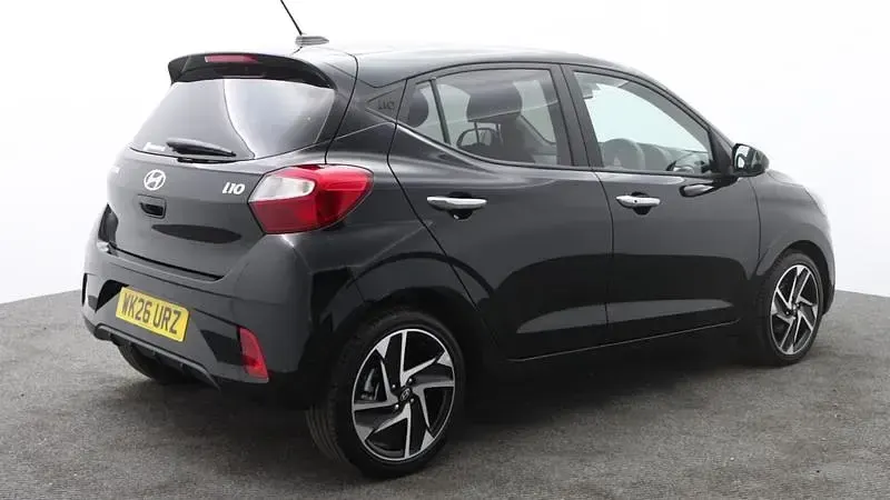 New Hyundai i10 Premium 79 HP (58 kW) 2026 Black Hatchback