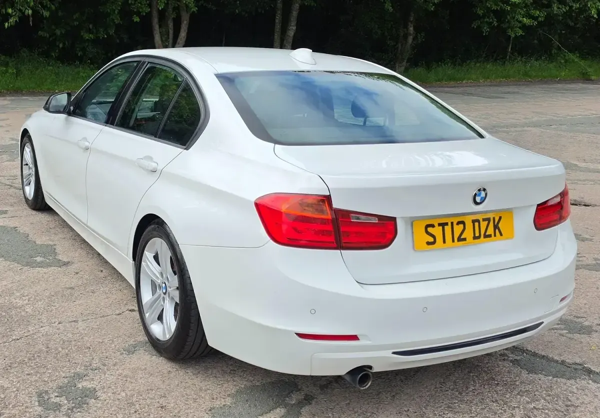 Used BMW 320 Sport Line 2012 White Sedan