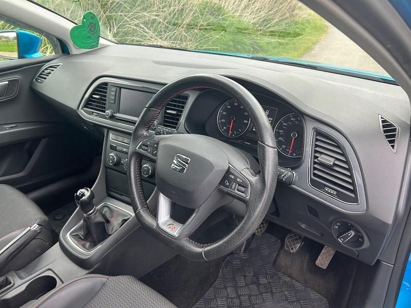 Used Seat Leon FR 180 HP (132 kW) 2013 Blue Hatchback