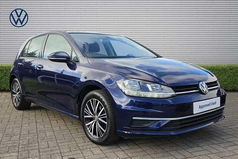 Used VW Golf VII SE 150 HP (110 kW) 2018 Blue Hatchback