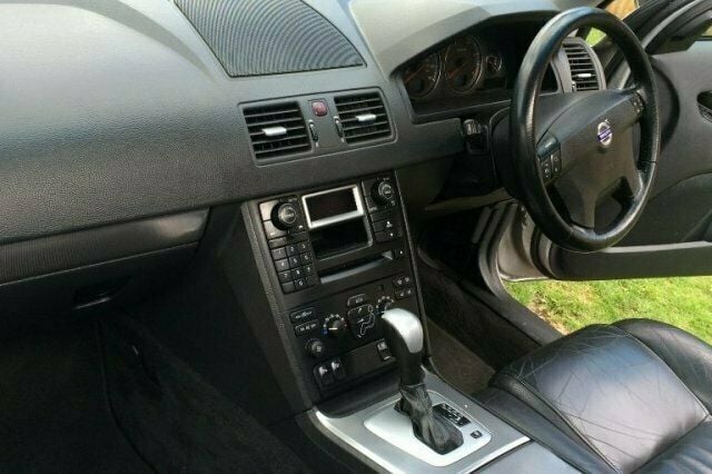 Used Volvo XC90 163 HP (119 kW) 2004 SUV