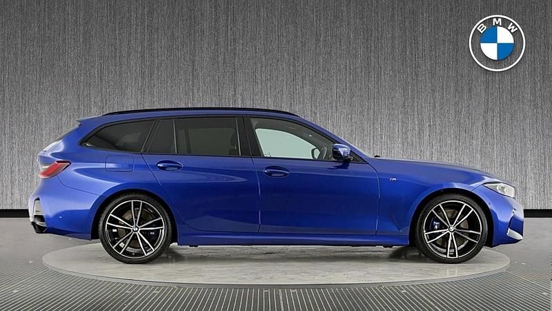 Used BMW 320 M Sport 181 HP (133 kW) 2023 Blue Estate
