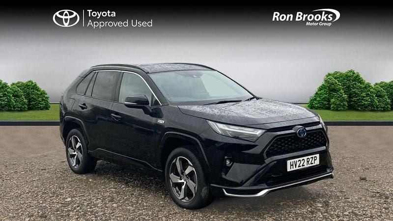 Black Used 2022 Toyota RAV4 Design Estate | £27,800 (Fair price) - Image 1/4